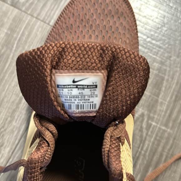 Men’s NIKE Air Max Zoom 2018 Limited Edition - Picture 8 of 8